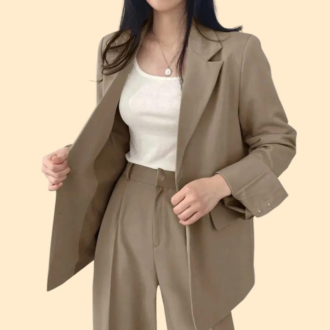 Gestructureerde en chique dames set met comfortabele blazer en broek