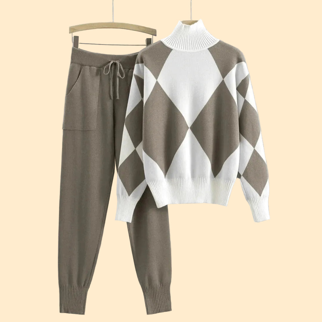 Comfortabele Geruite Dames Coltrui Set